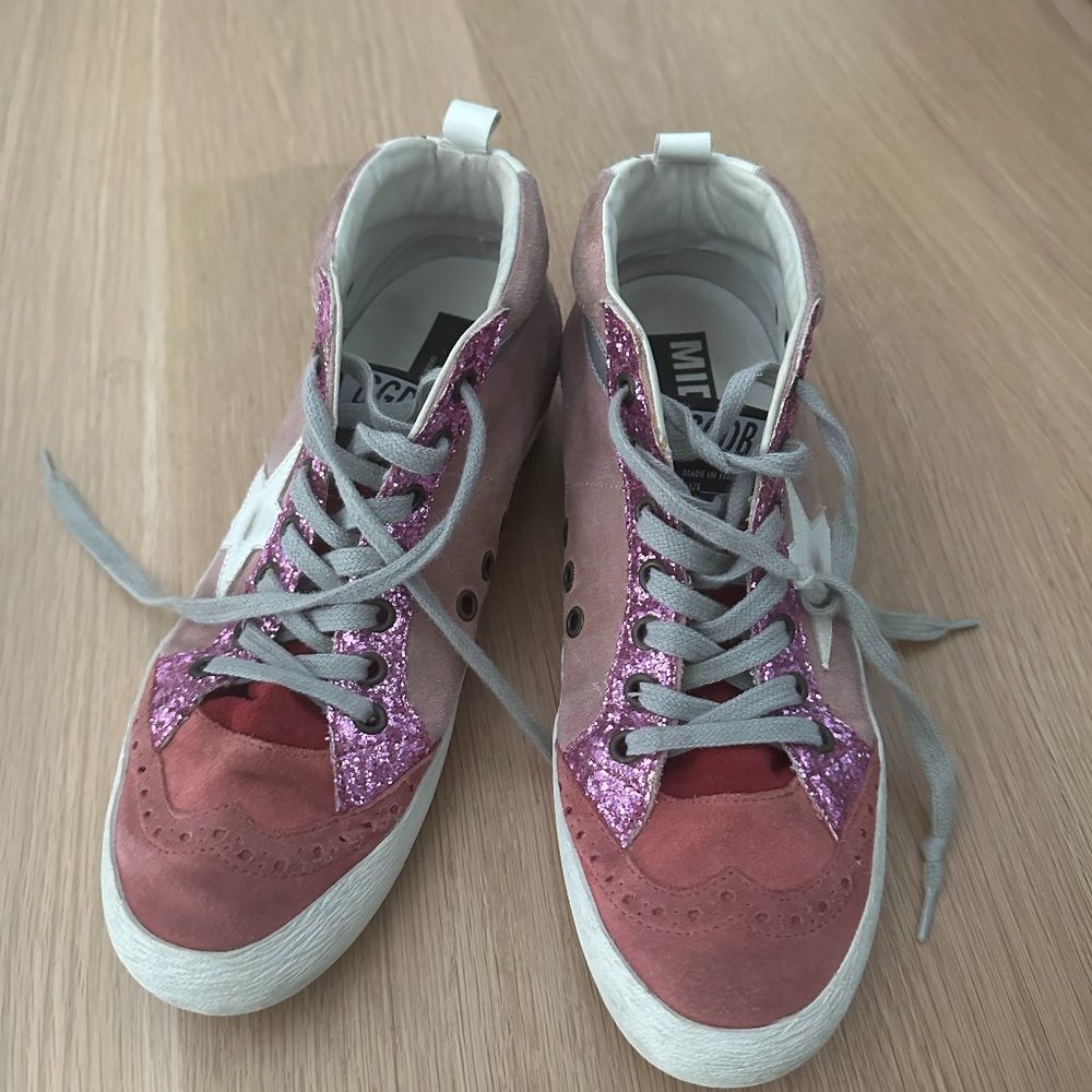 Golden Goose sneakers!
